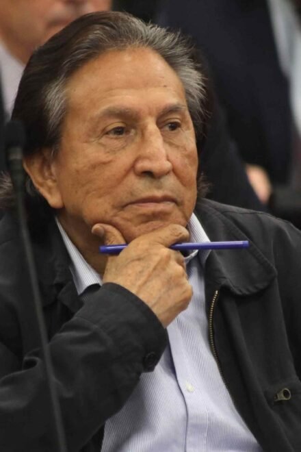 Alejandro Toledo es sentenciado a 20 años de  cárcel por corrupción