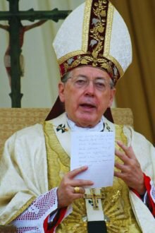Excardenal Cipriani acusado de violencia sexual fue obligado a irse de Perú en 2019